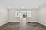 989 Bay Street - Photo 16