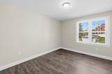 989 Bay Street - Photo 32