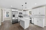 989 Bay Street - Photo 8
