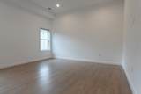 70 Walker - Photo 10