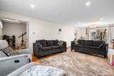 9 Town House Drive - Photo 5
