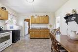 367 Broadway St - Photo 16