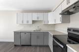 472 Essex Street - Photo 3