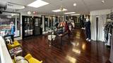 606 Main St - Photo 2