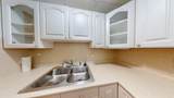 12 Francis - Photo 13