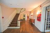 54 Nahant St - Photo 3