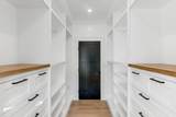 12 Roosevelt Pl - Photo 32