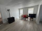 70 Forest - Photo 3
