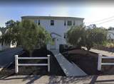 60 Bates Avenue - Photo 1