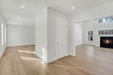 9 Marthas Way - Photo 7