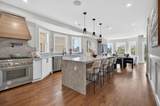 555 Somerville Ave - Photo 2