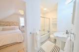82 Center - Photo 22