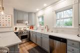 82 Center - Photo 7