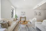 55 Temple Pl - Photo 3