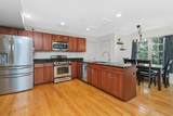 29 Spruce St - Photo 4