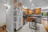 65 East India Row - Photo 2