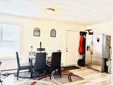 579 Bay St - Photo 2
