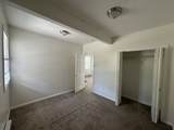 17A Peacedale Ave - Photo 1
