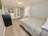 285 Roxbury St - Photo 11