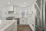 17 Wellington - Photo 1