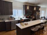 440 Windsor Street - Photo 2