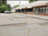 826 Crecent St - Photo 2