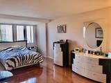 1731 Beacon - Photo 6