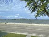 623 Quincy Shore Drive - Photo 3