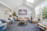 894 Liberty St - Photo 4