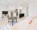 630 Washington - Photo 2