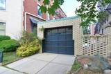 923 Beacon - Photo 12