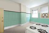 923 Beacon - Photo 5