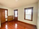 1111 Fellsway - Photo 7