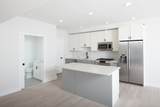 425 Border St - Photo 2