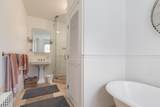 7 Union Park - Photo 12