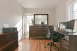 204 Front - Photo 11