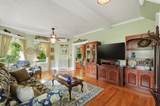 602 Old County Rd - Photo 6