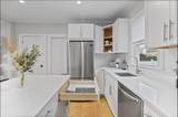 14 Everett St - Photo 9
