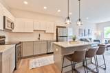 279 Willard - Photo 2