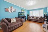 27 Banfield Ave - Photo 3