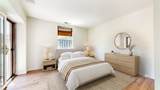 102 Gainsborough St - Photo 8