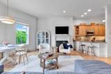 6 Columbus Sq - Photo 17