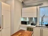 1060 Beacon - Photo 4