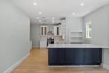 61 Warren St - Photo 2
