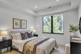 1242 Beacon St - Photo 15