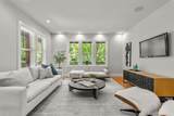 24 Sigourney St - Photo 16