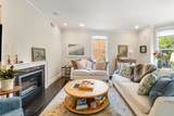 619 Franklin - Photo 3