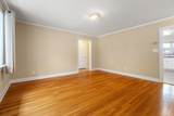 19 Alton Court - Photo 3