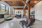 944 Dorchester Ave - Photo 2