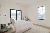 387 Norfolk St - Photo 17